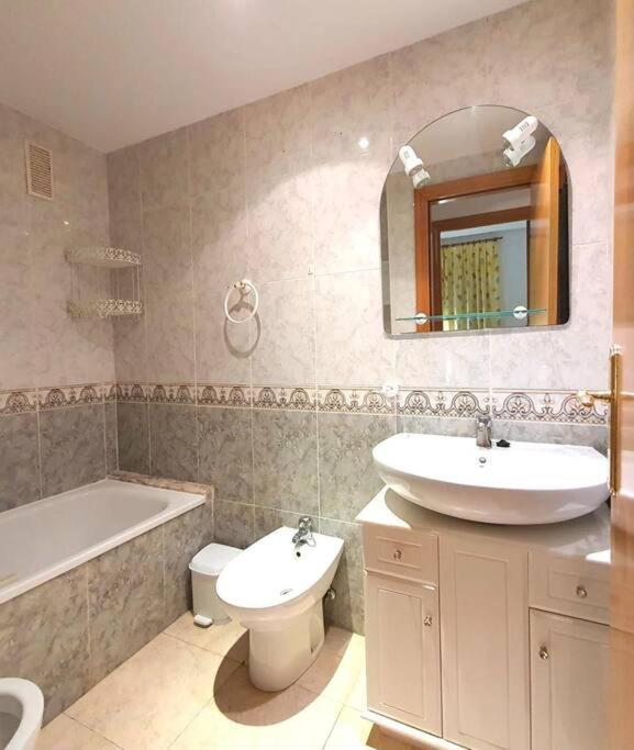Apartamento Primera Linea - Magic World Marina D'Or Oropesa del Mar Luaran gambar